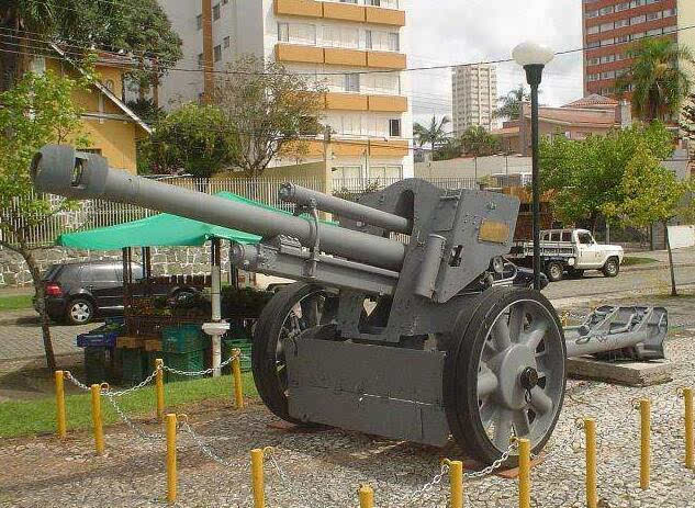 lefh18榴弹炮:德国二战最重要的火炮,曲平两用是个多面手
