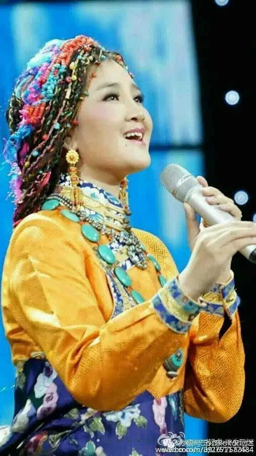 【歌曲集锦】最美女中音降央卓玛和她的藏族歌曲