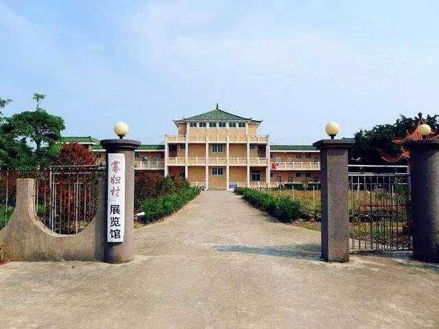 那就是关于寡妇村 为此,东山岛兴建了一个寡妇村博物馆 里面讲述了