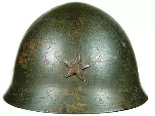 丑陋的二战日本钢盔
