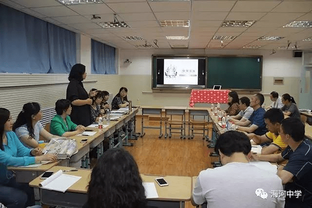 在海河中学的精心安排下,学访团成员参加了系列活动.