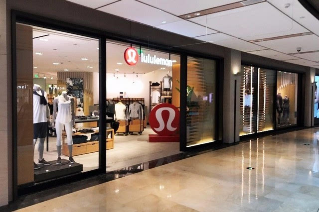 露露柠檬(lululemon)启幕上海新天地和兴业太古汇两大