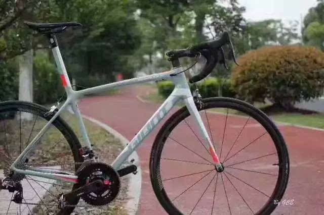 my18tcr adv sl 0-red闪耀来袭,实乃高端首选!