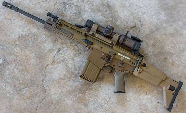 枪械库:scar突击步枪-来自fn的"沙色魅力"!