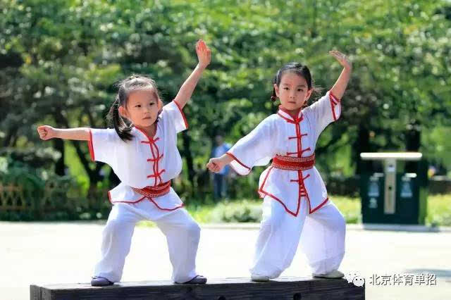 7月7日,华武堂少儿武术暑期班正式启动,散打班,武术班,双节棍班 培育