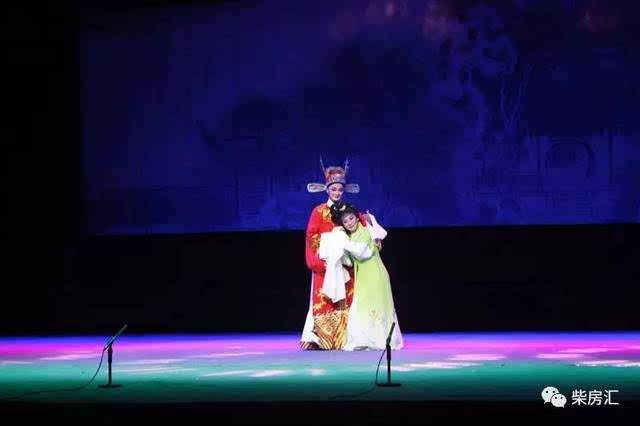 昨晚百花潮剧院献演潮剧《双玉婵》演出圆满成功!