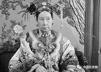 满族八大姓 人口_满族八大姓氏排名 满族人什么姓氏最高贵(3)