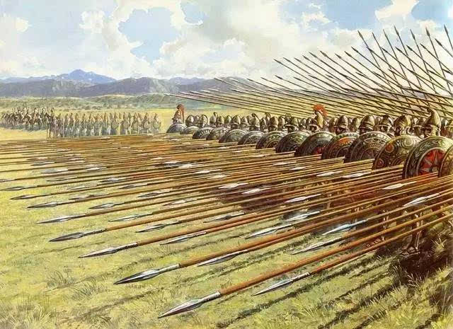 无论是亚历山大大帝的"马其顿方阵"还是拿破仑的"火枪方阵"都是通过