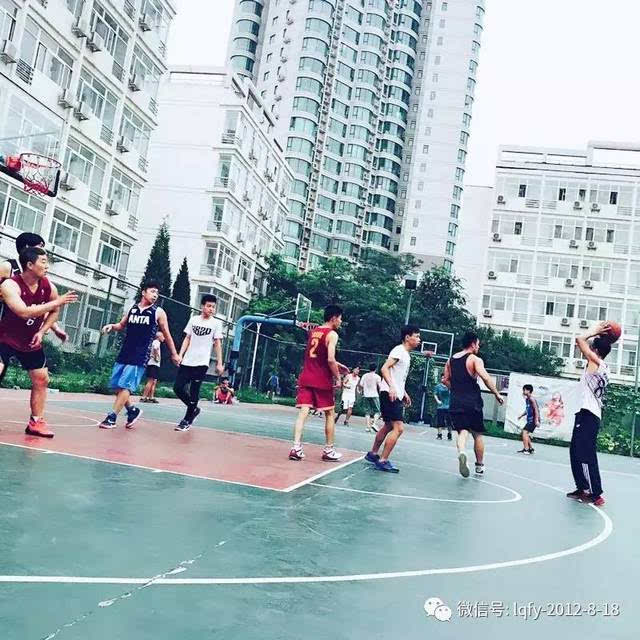 记述篮球青葱岁月 彰显个人魅力