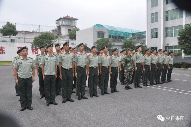 咱们是一家人!耒阳人民和驻耒官兵共庆"八一"