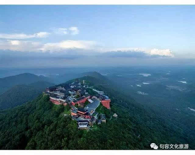 8月12日 提起句容,无人不知久负盛名的茅山,宝华山,赤山湖