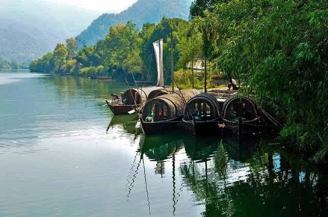 自驾必备线路!浙江最美的风景都在这条路上,一起去看山玩水住古村