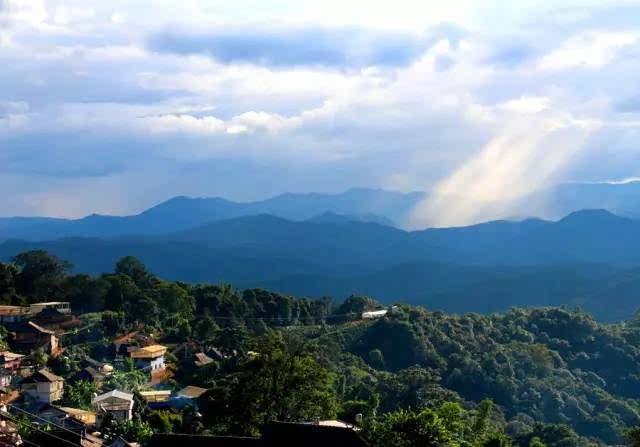 到普洱旅游怎能不来景迈山?这里的风景美如画!