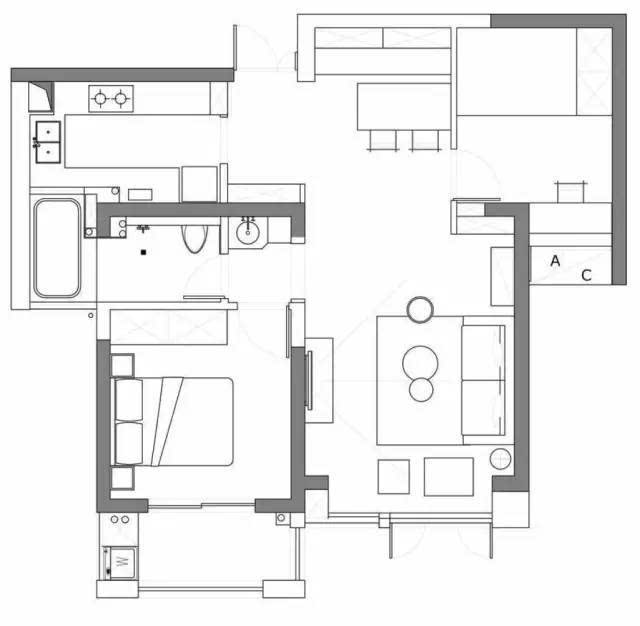 由于户型不是很大,家里的固定家具(高低床,橱柜等)基本全是量过准确的