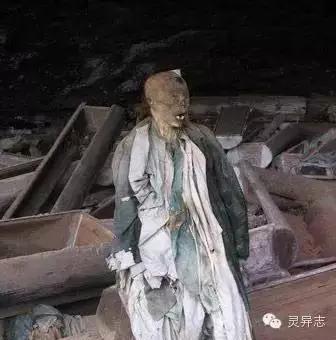 中国古代奇特的葬式揭秘千年悬棺之谜