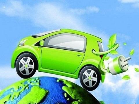 强化政策聚焦 加快新能源汽车产业发展