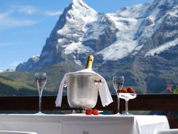 【瑞士吃货必备锦囊】看着阿尔卑斯雪山吃Ro