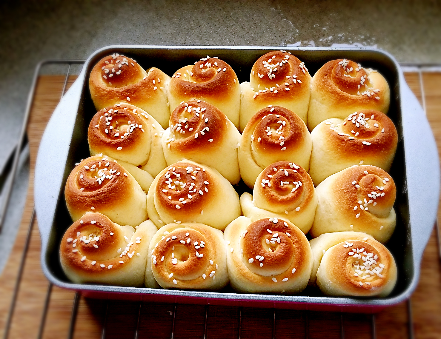 蜂蜜小面包怎么做_蜂蜜小面包的做法_豆果美食