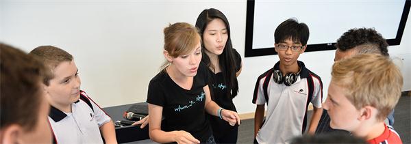 新加坡国际学校学生被英国剑桥大学录取!