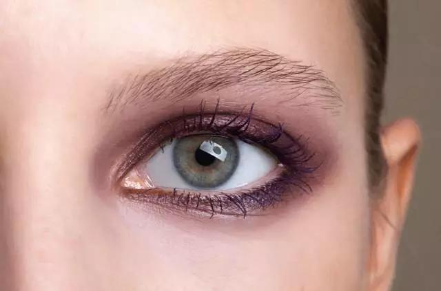 Káº¿t quáº£ hÃ¬nh áº£nh cho purple smudge eyeliner