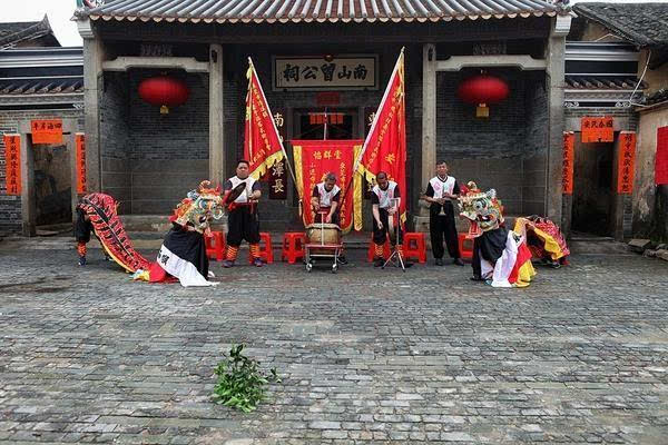 东莞民间神秘祈福仪式麒麟舞