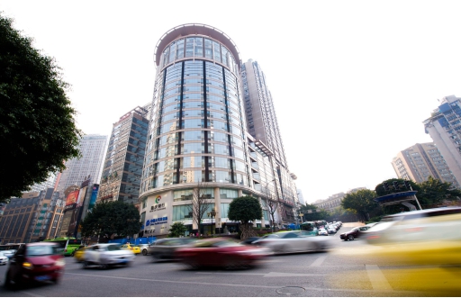 重庆银行年报:小微业务展翅 国际地位攀升
