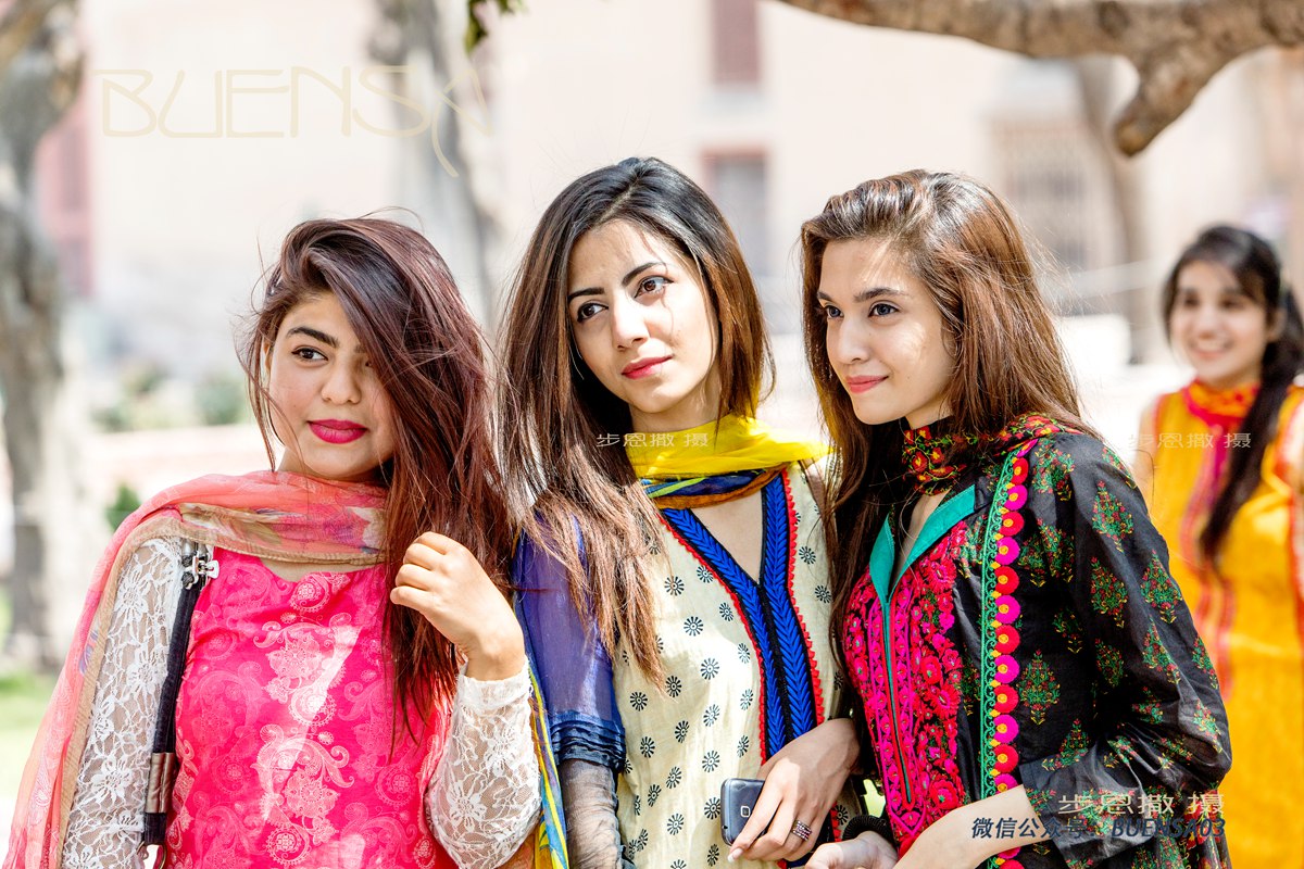 高清晰巴基斯坦美女壁纸-欧莱凯设计网