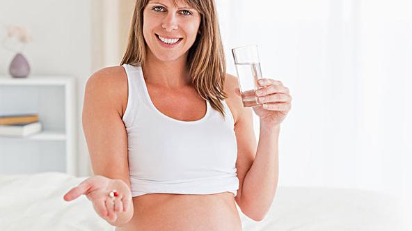 为什么女性备孕期就要开始补充叶酸