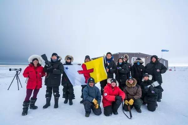 极之美私密北极熊营地如何K.O传统观熊的丘吉