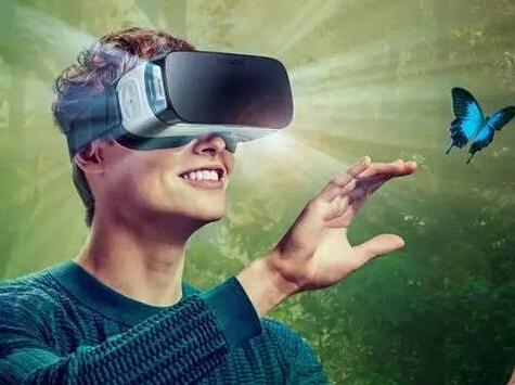 科普一下:VR虚拟现实究竟是一种怎样的体验?