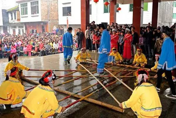 推荐地2 怀集下帅壮族瑶族乡  下帅壮族瑶族乡是广东省七个民族乡之