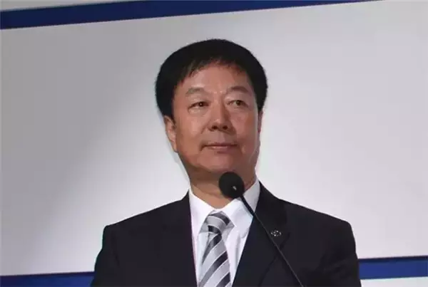 六福董事长_六桂福珠宝董事长(3)