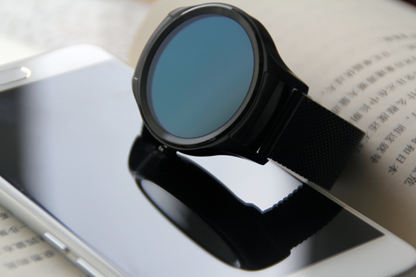 inWatch T智能手表评测:简化版的Apple Watch