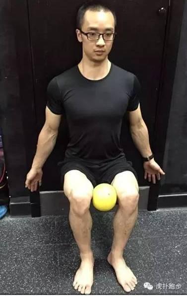 训练 | 4个动作助你远离膝盖疼痛(技能篇) - 微信