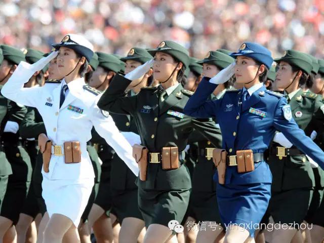 陆,海,空三军女兵方队的三军女领队分别由陆,海,空三军选派