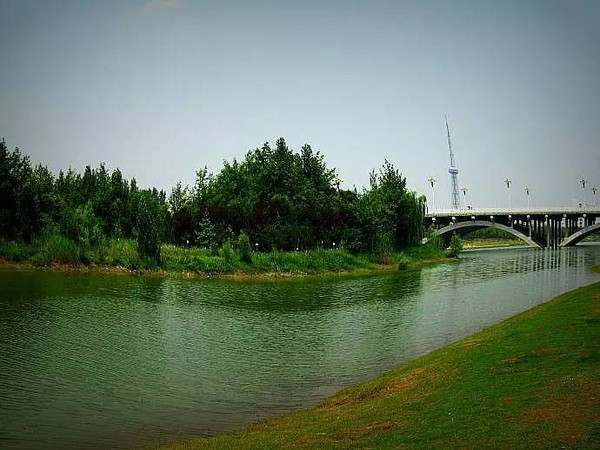 地址:漯河市境内沙澧河风景区具有丰富的景观要素,厚重的历史文化积淀