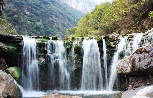 响水河常住人口_常住人口登记表(2)