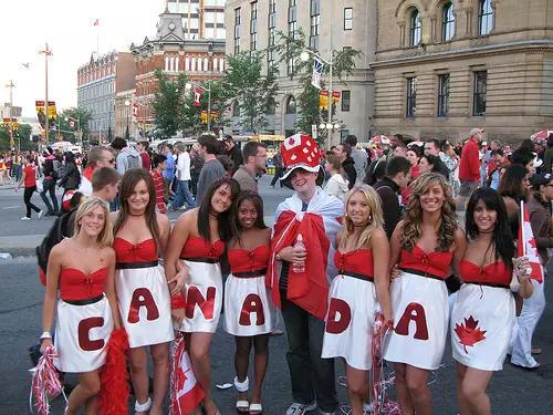 加拿大留学:不为人知的加拿大国情-搜狐教育