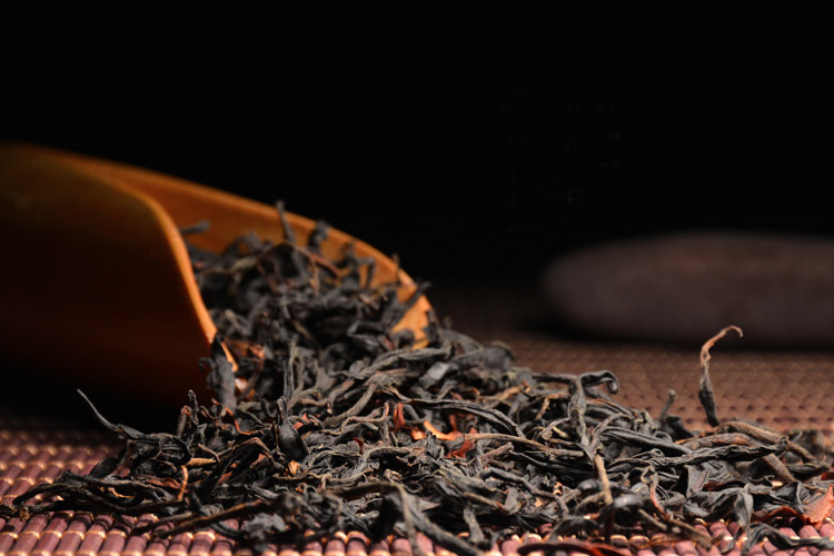 最好喝的野生古树红茶,伴着原始森林的味道!