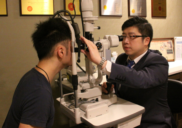 治疗中心性视网膜炎新光动力