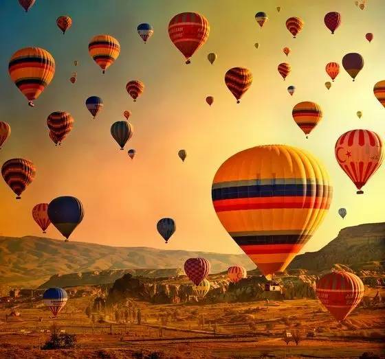 体验土耳其卡帕多西亚热气球之旅