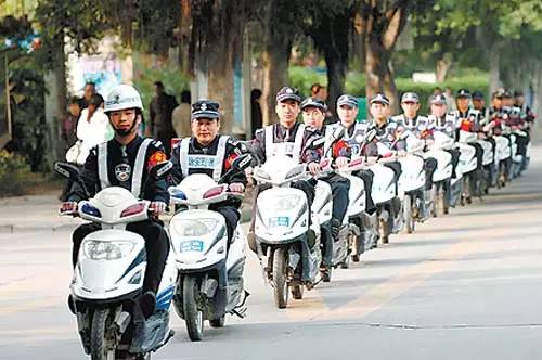 深圳有多少外来人口_清理外地人,深圳伤不起(2)