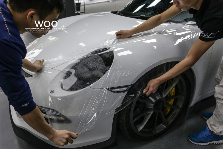 gt3全车上身顶级进口透明保护膜,亮度提高30%,细小划痕自动修复,漆面
