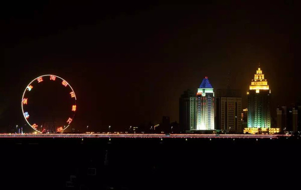 夜跑线路五:秋水广场摩天轮 夜跑线路六:中山桥南昌大桥 夜跑线路七