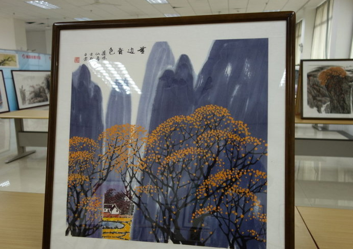 怎么搭画展_画展的简笔怎么画(2)