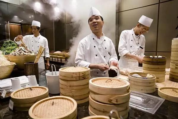上海厨师招聘_上海新东方 厨师人才培训基地