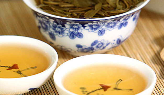 夏季喝热茶中的普洱茶是最佳解暑饮品