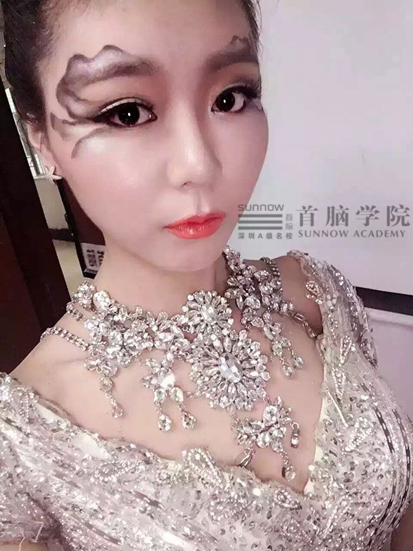 深圳化妆师培训班