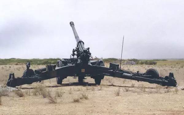 155毫米牵引加榴炮