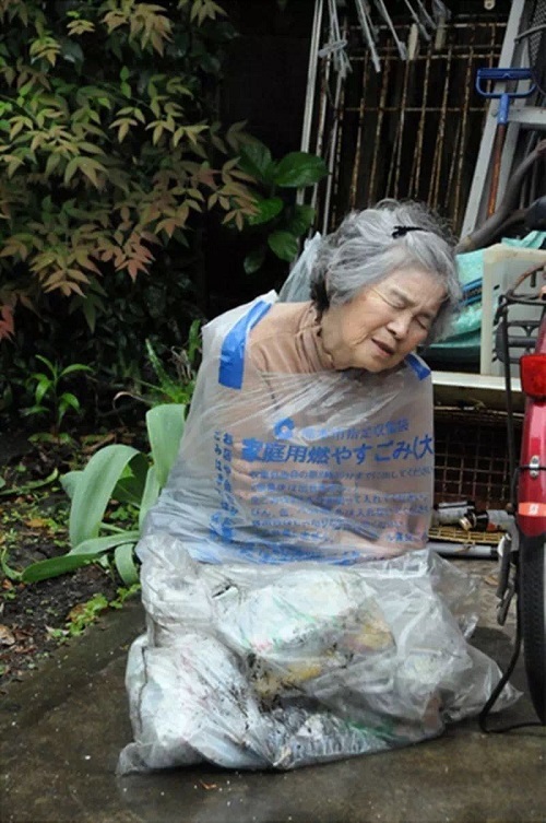 日本这位老奶奶可能要成国际网红了.